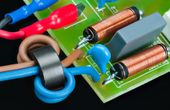 Low Pass Filter vs High Pass Filter – Theory, Design, and Applications