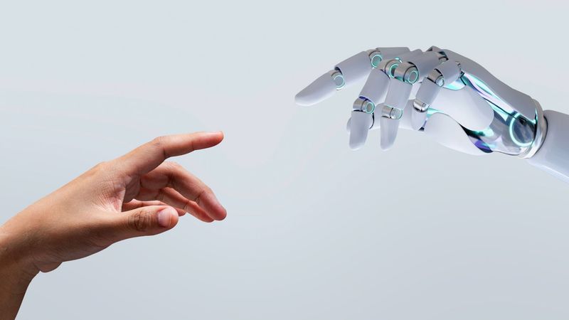 Graphene-based artificial skin brings human-like touch closer to robots