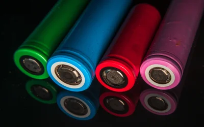 LiFePO4 vs Lithium-Ion Batteries: Engineering Guide