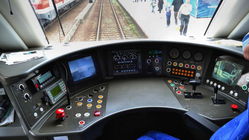 Intelligence On Wheels: An Innovative Concept For Train Safety