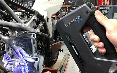 Designing a custom motorcycle with a 3D scanner