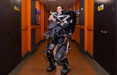 Student Designs an Active Exoskeleton to Lift Weight