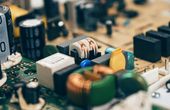 PMOS vs NMOS: Unraveling the Differences in Transistor Technology