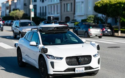 When self-driving cars become socially intelligent