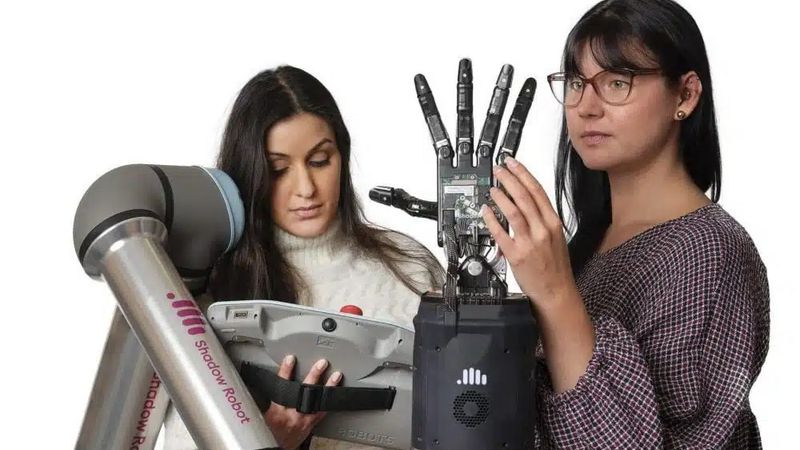 Navigating the Future of Robotics: Innovations and Challenges in Robot Grasping