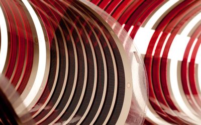 The Roll-to-Roll (R2R) Process in Industrial Scale-Up: A Comprehensive Examination of Its Impacts and Challenges