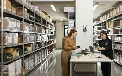 Unleashing Business Potential with the Advantages of an Open-Source Approach