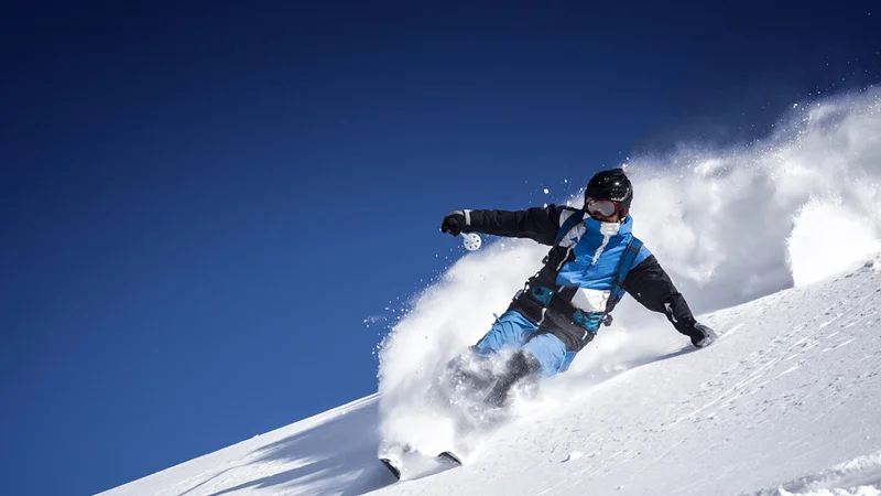 Mentally preparing for physical activities primes the mind to perfectly execute tasks like skiing. | Getty Images​/Marcin Wiklik