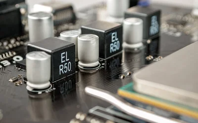 Voltage Regulator Design and Selection: Linear vs Switching, LDOs, and Practical Considerations
