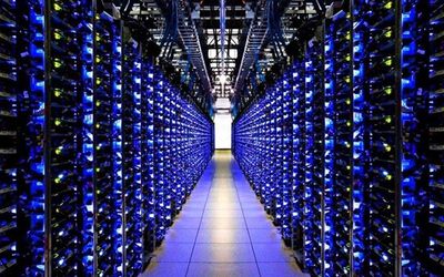 Integrated Photonics in Data Communication: Applications in different sectors and trends