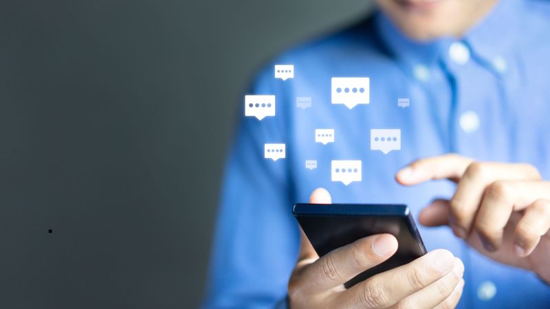 Platform-Built vs Custom Chatbots: Which Is the Right Fit for Your Business?