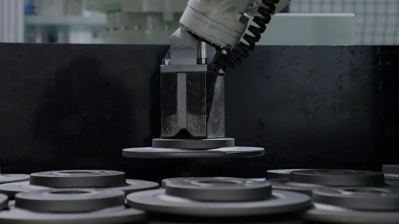 Case Study: Solving Heavy Brake Disc Picking