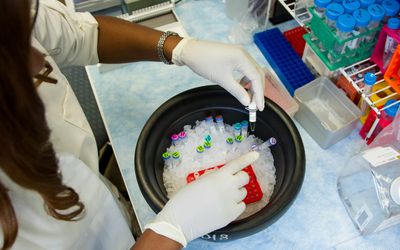 From Prototype to Production - 4 Critical Considerations for Safe and Compliant Medical Injection Molding