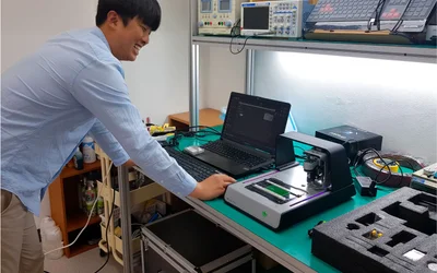 Learn by Printing: How the V-One Empowers Hands-On Learning in PCB Design