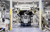 Cobot Vs Robot: What Are The Key Differences?