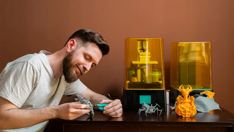 Resin Print Failure Types: Overcoming Common Issues Like Delamination and Ragging