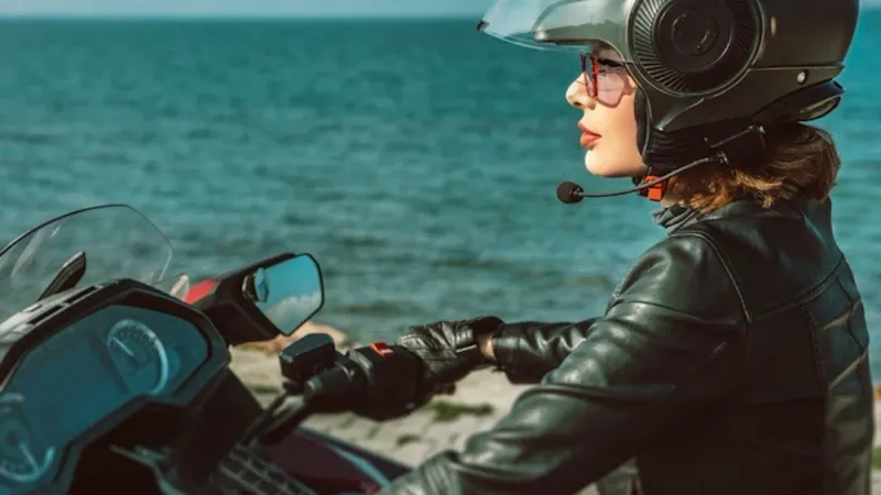 Wireless motorcycle safety solutions protect riders on the road