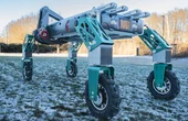 DFKI presents strawberry picking robot and AI ecosystem