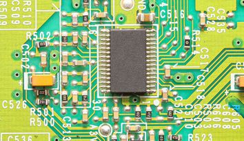 Signal Integrity in High Speed Digital Systems: Theory & Practice