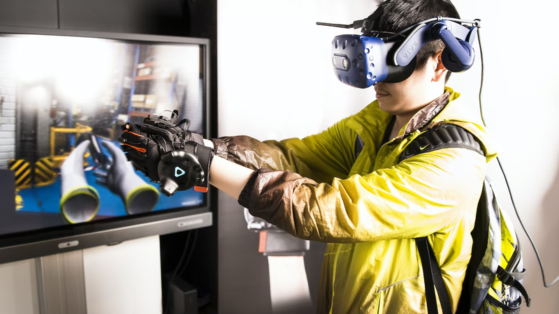 Expanding the scope of remote work using VR, AR and 5G