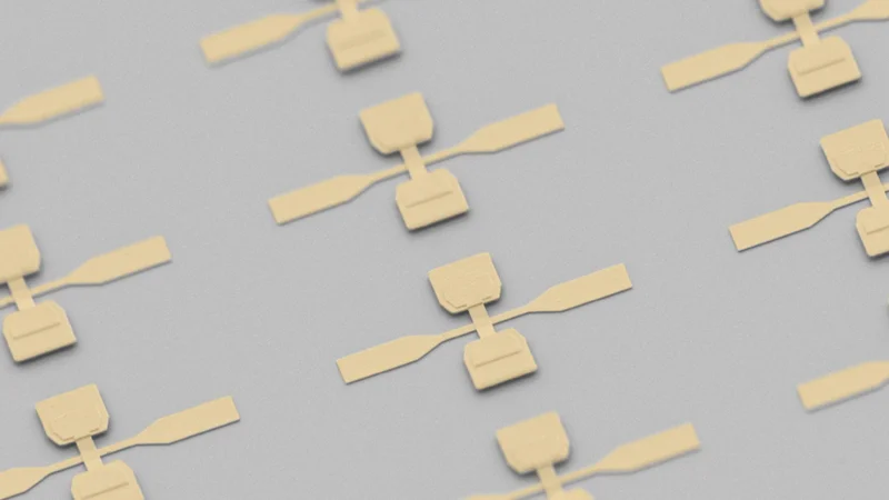 Turning molecules into reliable electronic devices