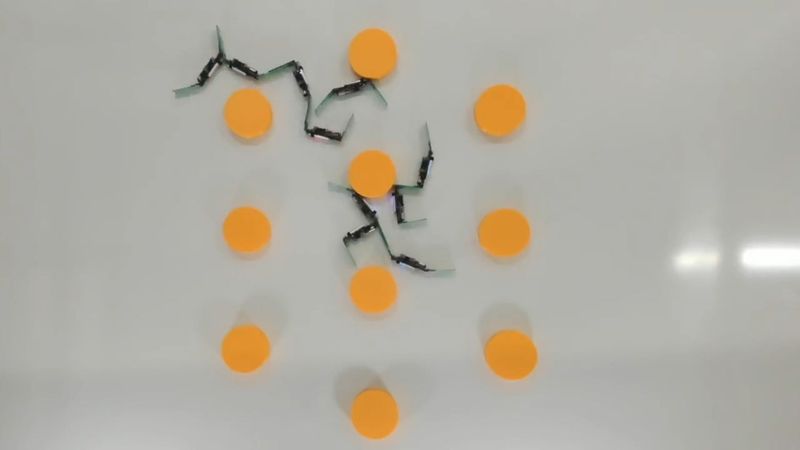Robotic matter flows, adapts through mechanical intelligence