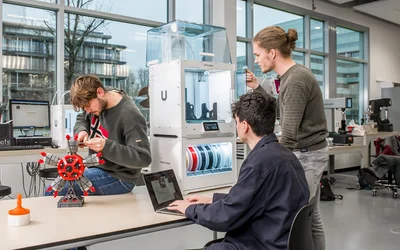3D Printing in Education: From Classroom to the Workplace