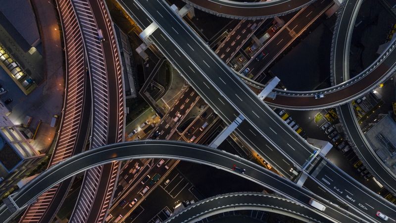Data Transformation Using Knowledge Graphs