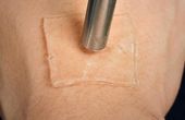 Strong adhesion thanks to cavitation bubbles