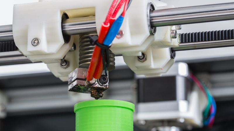 This article explains the basics of E-step calibration for FFF printers