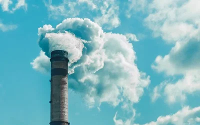 How to convert carbon dioxide into the building blocks for fuel