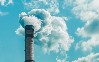 How to convert carbon dioxide into the building blocks for fuel