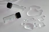 Even as temperatures rise, this hydrogel material keeps absorbing moisture