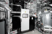 Bridging periods of reduced sunlight and peak loads in a climate-neutral way using salt