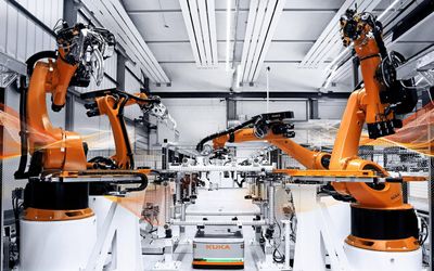What are Articulated Robots? Anatomy, Control Systems, Advantages, Selection Criteria, and Applications