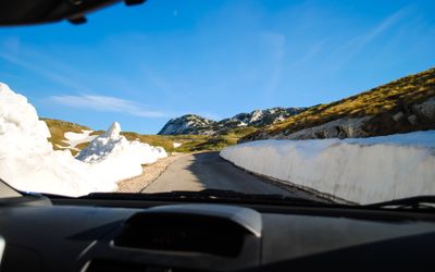 Fighting Fog: The Role of Temperature and Humidity Sensors in Optimizing Vehicle Performance