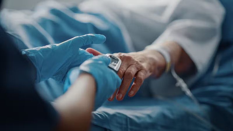 Study led by Chenyang Lu explores the potential of large language models to predict postoperative complications by analyzing preoperative assessments and clinical notes. (Photo: iStock)