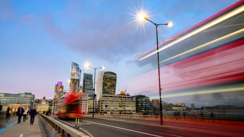 How 'smart poles' can save energy and enhance smart cities of the future
