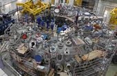 Online Manufacturer supports assembly work at the world's largest stellarator fusion reactor with CNC-machined special parts