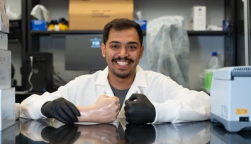 Prosthetic Material Could Help Reduce Infections from Intravenous Catheters