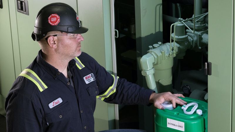 The flexible Arduino Opta combines with Arduino Cloud for remote monitoring and predictive maintenance of industrial air compressors.