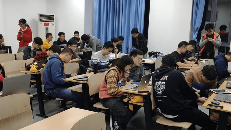 Wearable sensor class Shanghai University