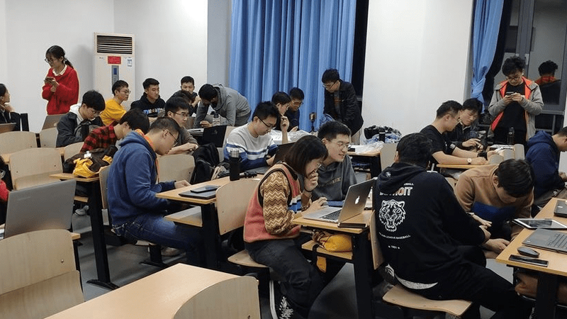 Wearable sensor class Shanghai University