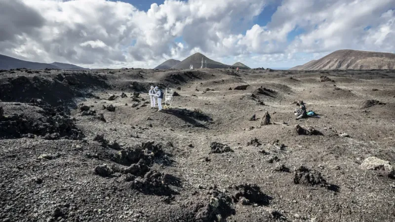 Robots on Earth Help Prepare for Research on the Moon