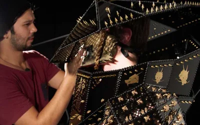 The World Of Wearable Art... In 3D