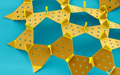 Microscale kirigami robot folds into 3D shapes and crawls