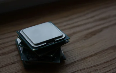 A Full Quantum Error Correction Stack for 408 Logical Qubits Ran on a Standard CPU
