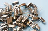 Crystal Oscillator: Fundamentals, Models, and Design Guidelines