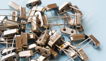 Crystal Oscillator: Fundamentals, Models, and Design Guidelines