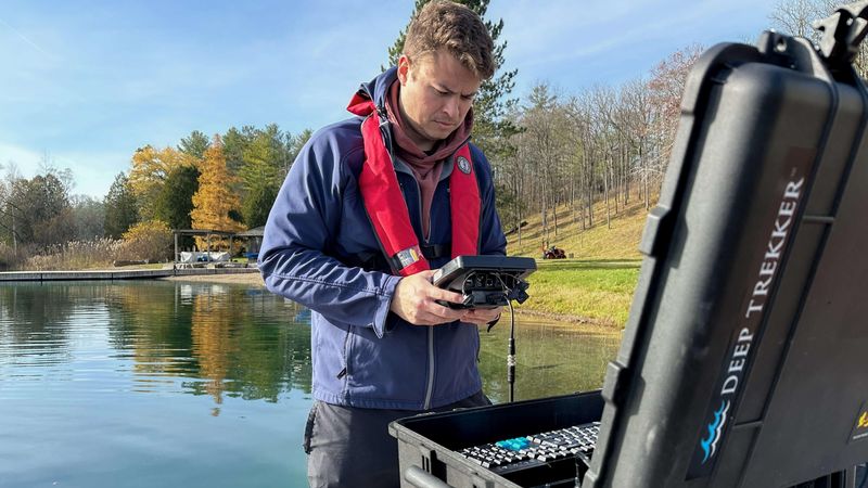 Operator viewing screen on ROV handheld controller.